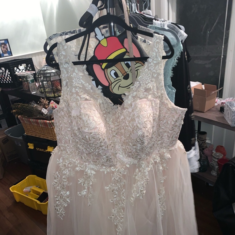 Unique vintage wedding dress
